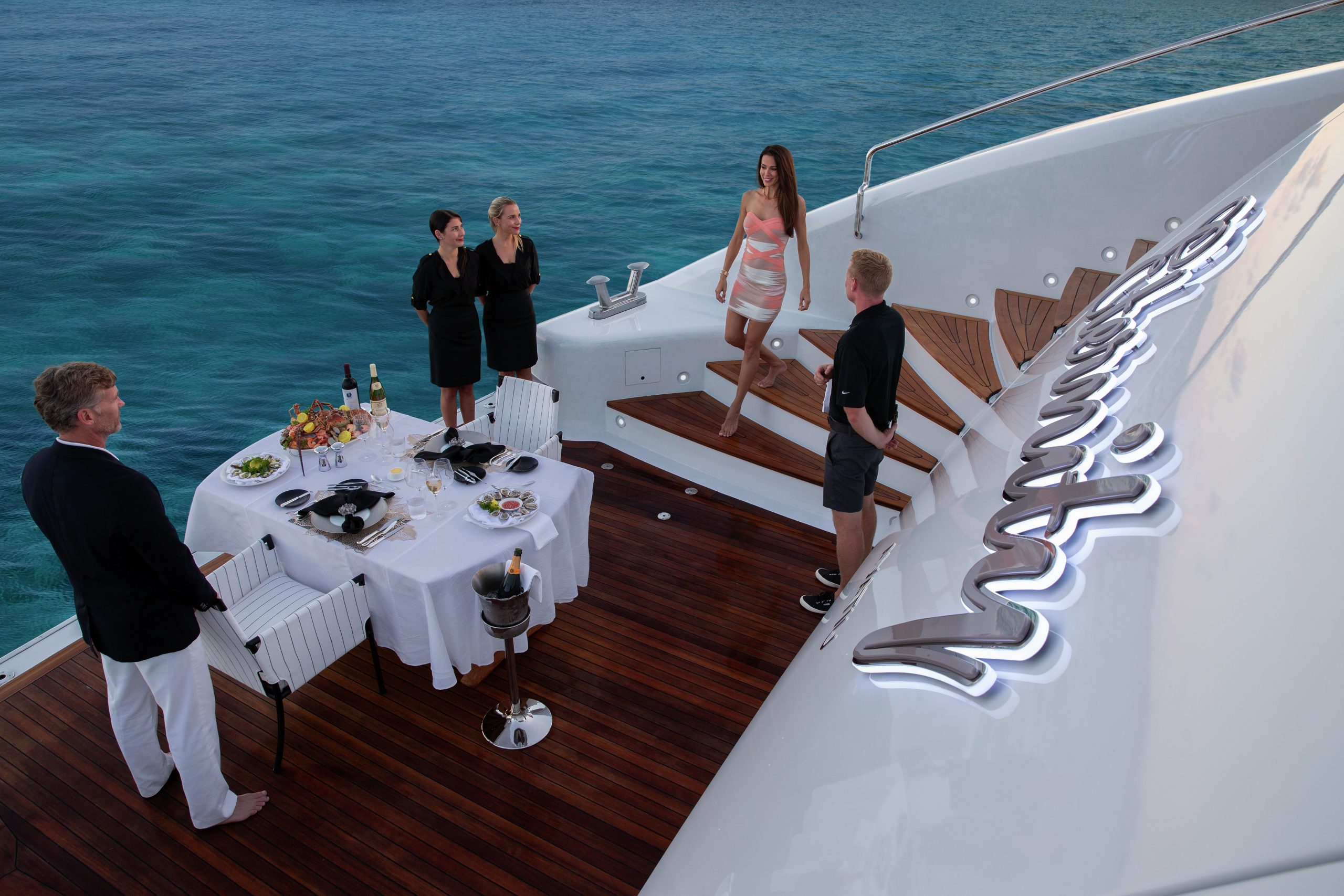Motor Yacht Eternity Swim platform dining