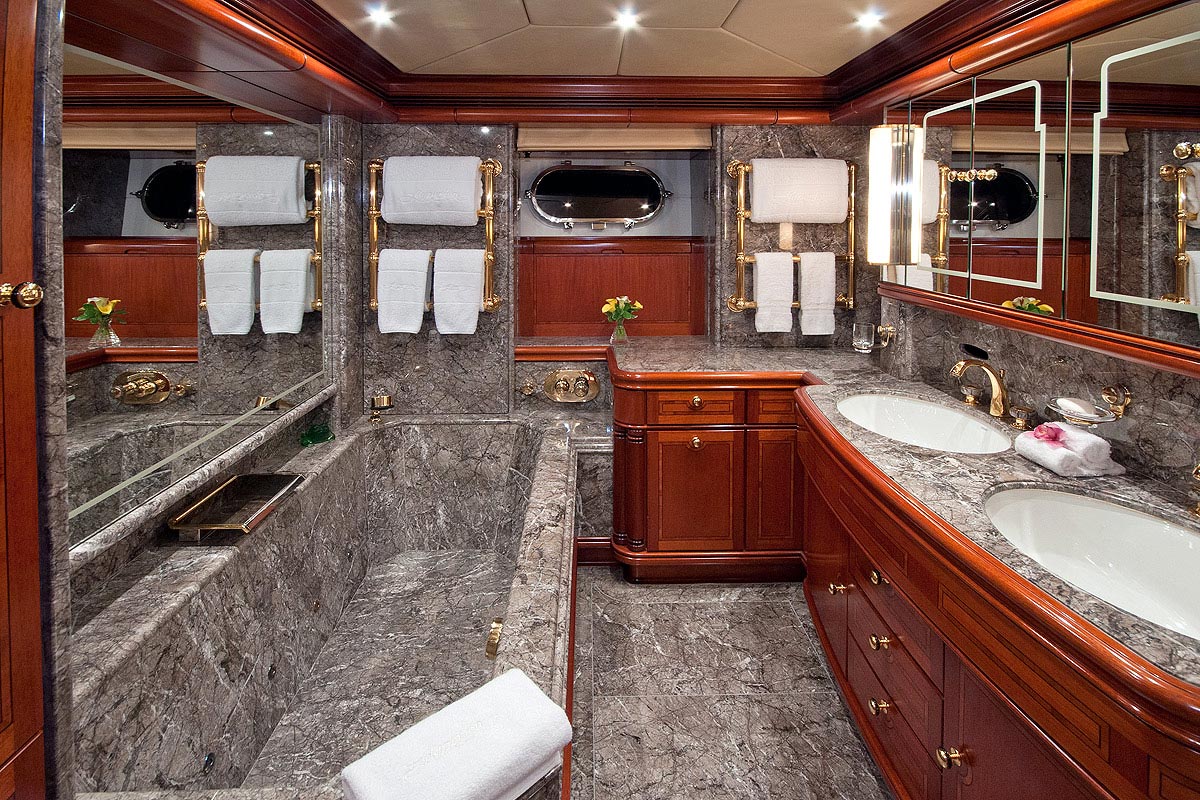 Sailing Yacht Hyperion Master Stateroom Bathroom