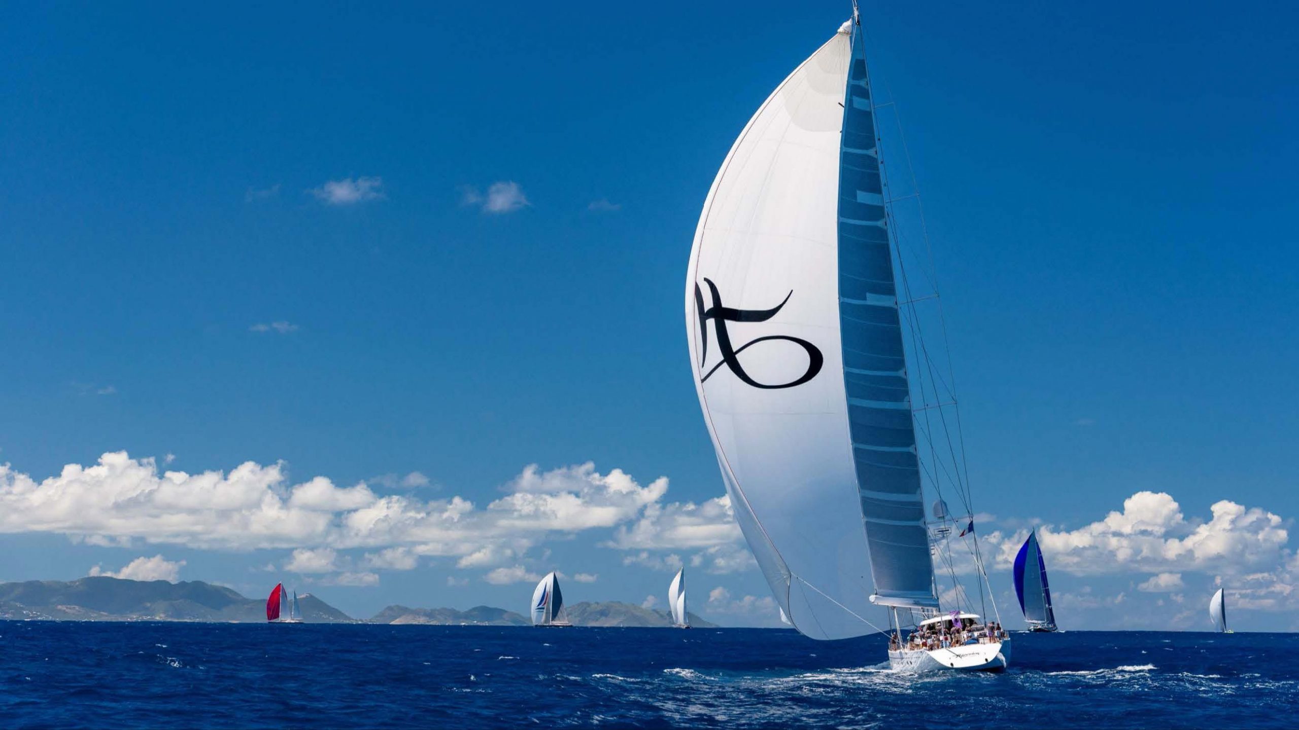 Sailing Yacht Hyperion Running