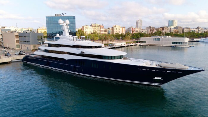 yacht management companies